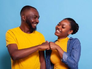 12 Ways to Protect Yourself When Dating in the Workplace